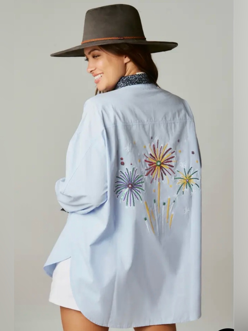 NWT Fantastic Fawn Light Sequin Firework Button Down Tunic Shirt